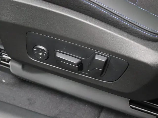 BMW iX1 eDrive20 2025 Elektrisch 13