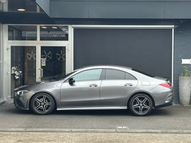 Mercedes-Benz CLA 2