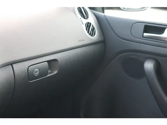 Volkswagen Golf Plus 1.2 TSI Tour II 2012 Benzine 26