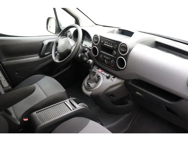 Peugeot Partner 120 1.6 BlueHDi 100 L1 Pro 2018 Diesel 3