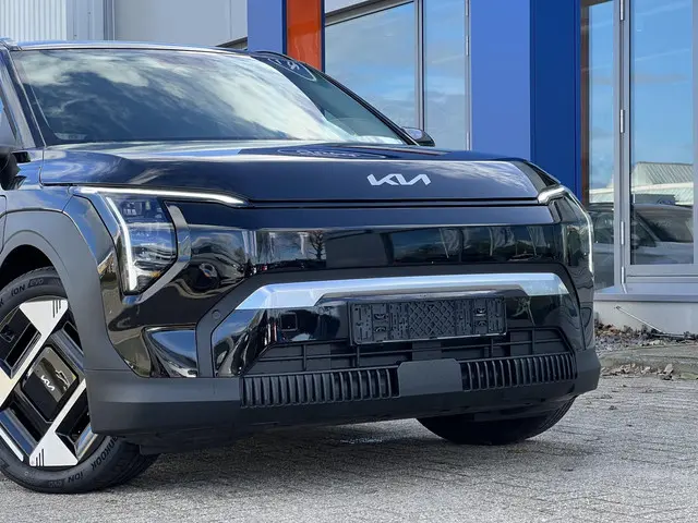 Kia EV3 Plus 81.4 kWh 2025 Elektrisch 2