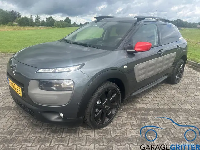 Citroën C4 Cactus 1.2 e-VTi Shine 2014 Benzine