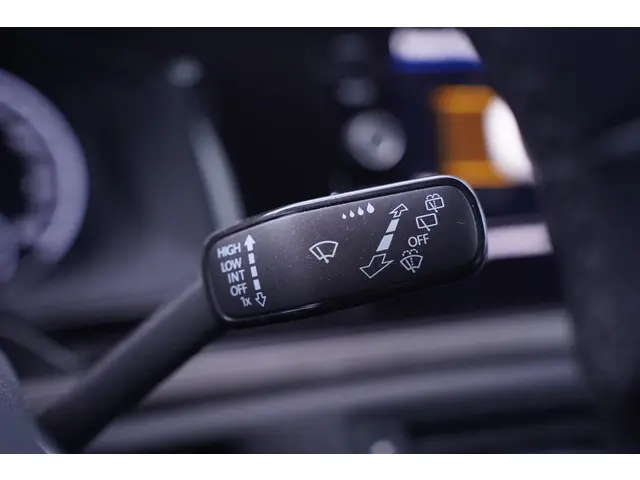 Volkswagen Polo 1.0 TSI Comfortline 2021 Benzine 23