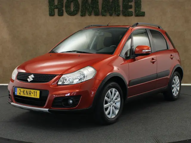 Suzuki SX4 1.6 Executive 2013 Benzine