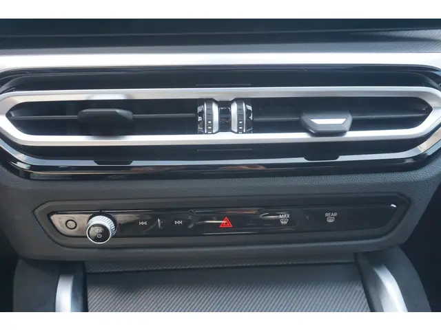 BMW 4 Serie Coupé 420i 2024 Benzine 17