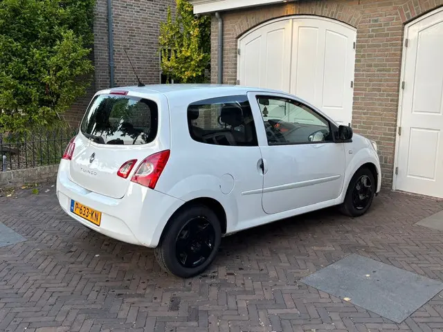 Renault Twingo 1.2 16V Collection 2012 Benzine 16