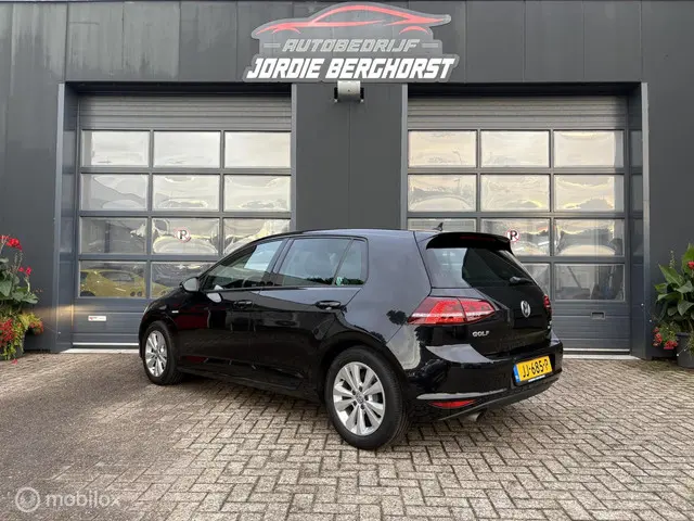Volkswagen Golf 1.0 TSI Connected Series 2016 Benzine 6
