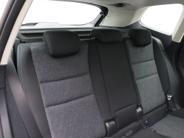 BMW iX1 eDrive20 67 kWh 2025 Elektrisch 24