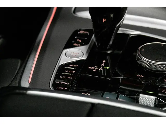 BMW X5 xDrive45e High Executive 2022 Hybride Benzine 41