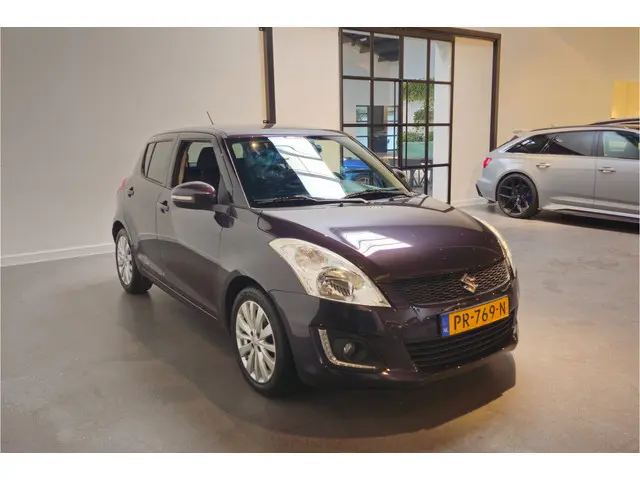 Suzuki Swift 1.2 Exclusive EASSS 2014 Benzine 2