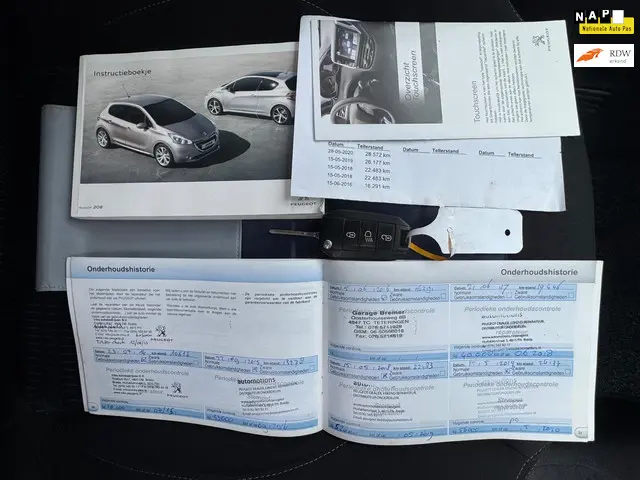 Peugeot 208 1.6 VTi Allure / Nap / Navi / Pdc 2012 Benzine 20