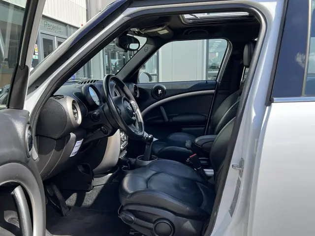 MINI Countryman 1.6 Cooper Chili 2012 Benzine 35