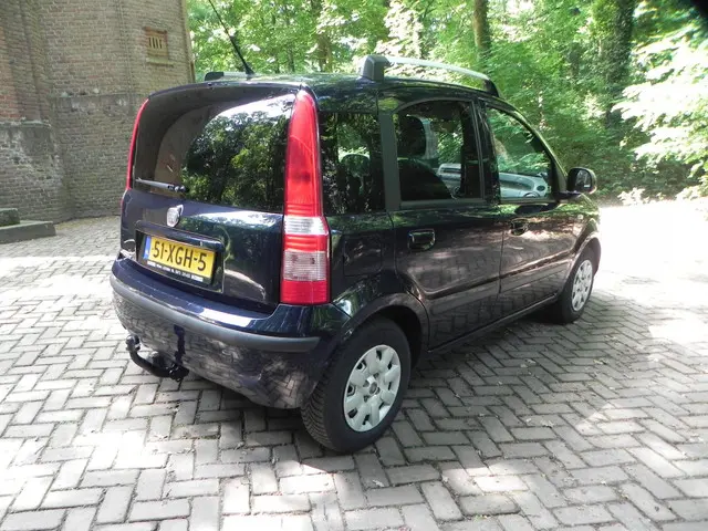 Fiat Panda 1.2 Edizione Cool 2012 Benzine 6