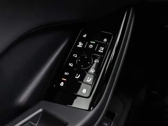 Audi Q6 e-tron S edition 252 PK 2025 Elektrisch 22