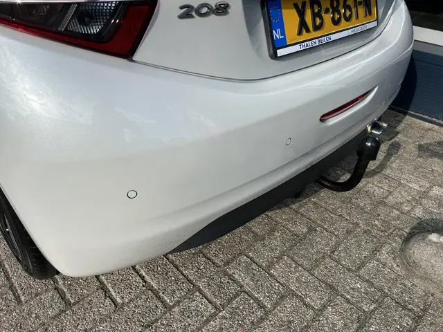 Peugeot 208 1.2 Turbo 110PK GT-line 2018 Benzine 39