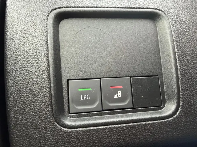 Dacia Duster TCe 100 Bi-Fuel Journey 2024 LPG/Gas 16