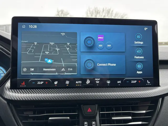 Ford Kuga 2.5 PHEV ST-Line X 2025 Hybride Benzine 16