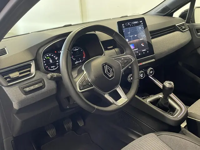 Renault Clio 1.0 TCe 90 GPF techno 2024 Benzine 31