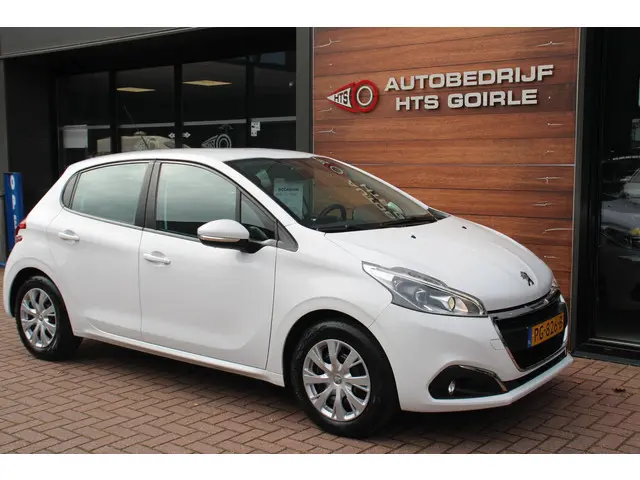 Peugeot 208 1.2 PureTech Active 2017 Benzine 6