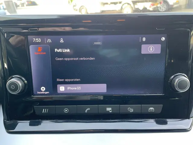 SEAT Arona 1.0 TSI FR Business Connect 2024 Benzine 11