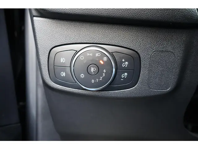 Ford Focus Wagon 1.0 EcoBoost Connected 2022 Benzine 22