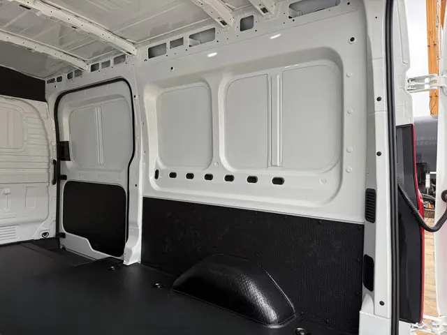 Maxus eDeliver9 89kWh 2024 Elektrisch 16