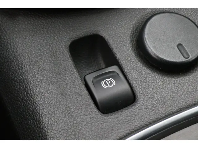 Opel Astra Sports Tourer 1.4 Innovation 2016 Benzine 44