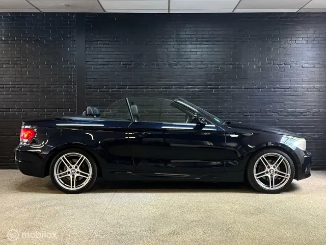 BMW 1 Serie Cabrio 118i High Executive 2012 Benzine 7