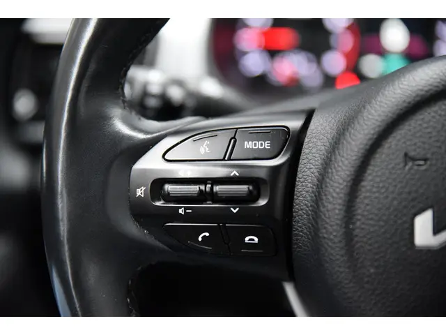 Kia Stonic 1.0 T-GDi DynamicPlusLine 2022 Benzine 23