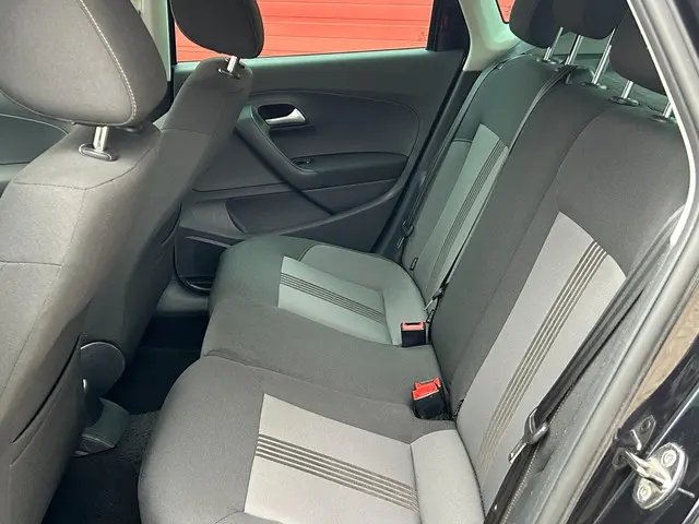 Volkswagen Polo 1.0 Trendline 2014 Benzine 10