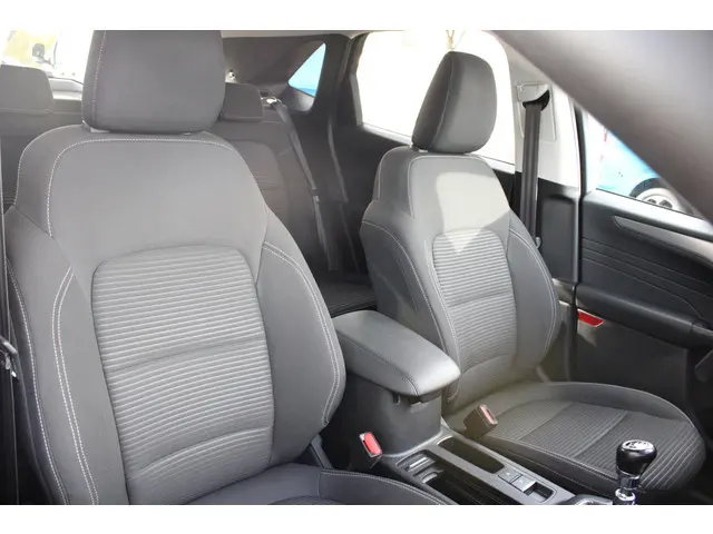 Ford Kuga 1.5 EcoBoost Titanium X 2021 Benzine 13