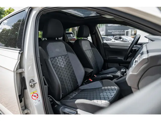 Volkswagen Polo 1.0 TSI R-Line Business 2024 Benzine 27