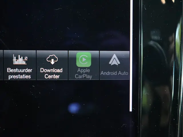 Volvo V60 2.0 B3 Momentum 2022 Benzine 38