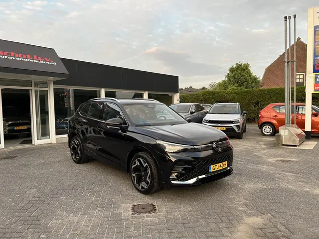 Volkswagen Tiguan 2.0 TDI R-Line Business+ 2024 Diesel 2