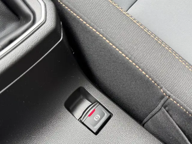 Dacia Sandero 1.0 TCe 90 Comfort 2024 Benzine 25