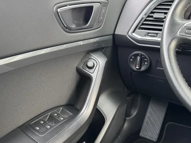 SEAT Ateca 1.5 TSI STYLE 2019 Benzine 18