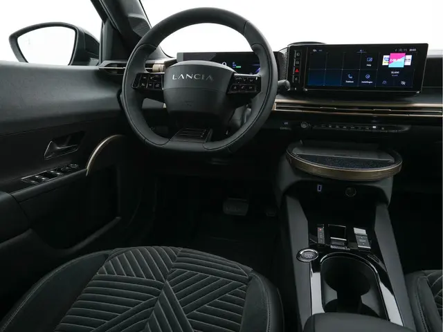 Lancia Ypsilon LX 51 kWh Gold [ 3-Fase ] 2024 Elektrisch 7