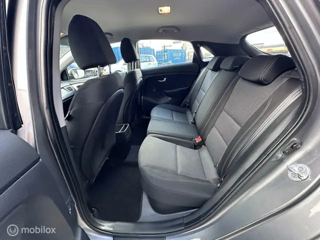 Hyundai i30 1.4 | AIRCO | CRUISE | 119.000KM | 2013 Benzine 12