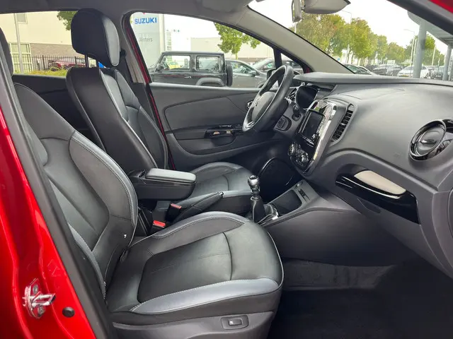 Renault Captur 1.2 TCe Xmod 2017 Benzine 25