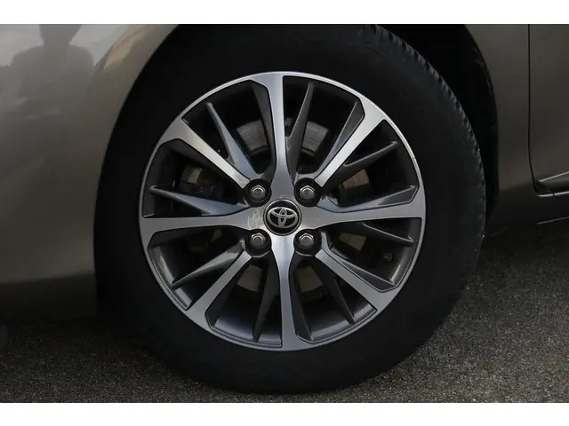 Toyota Yaris 1.5 Hybrid Y20 2019 Hybride Benzine 3