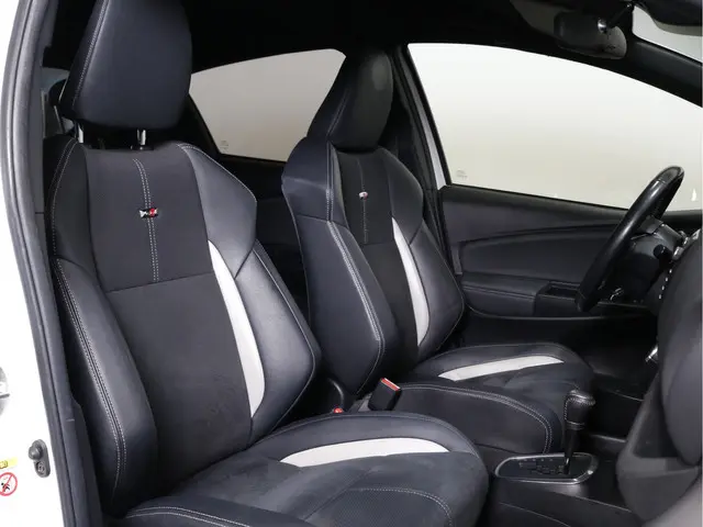 Toyota Yaris 1.5 Hybrid GR-Sport 2019 Hybride Benzine 8