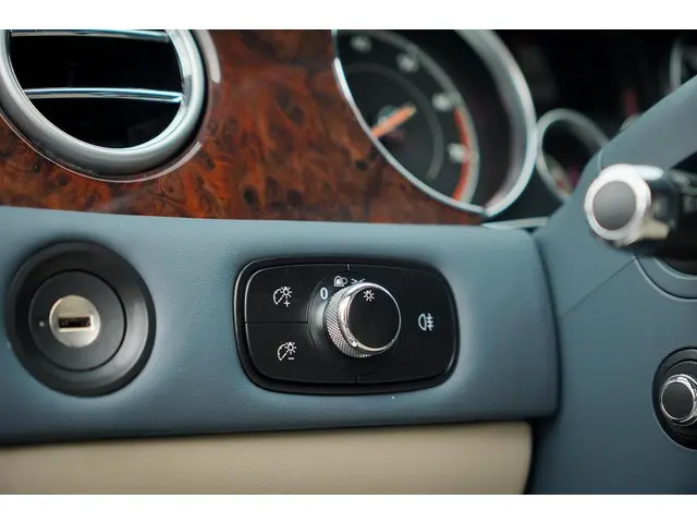 Bentley Flying Spur 6.0 W12 2016 Benzine 39