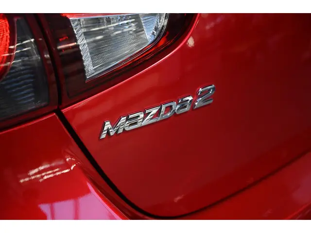 Mazda 2 Skyactiv-G 90 5MT TS+ 2015 Benzine 7