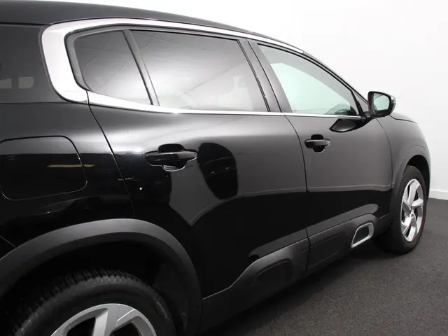 Citroën C5 Aircross 1.2 PureTech Business 2022 Benzine 24