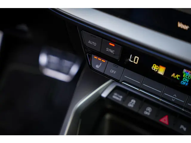 Audi RS3 A3 Limousine 2.5 TFSI quattro 2023 Benzine 17