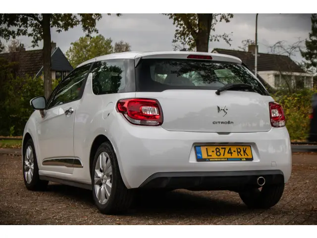 Citroën DS3 1.2 VTi Chic 2014 Benzine 17