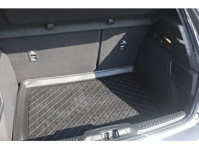 Ford Focus 1.0 EcoBoost ST Line Business 2018 Benzine 28