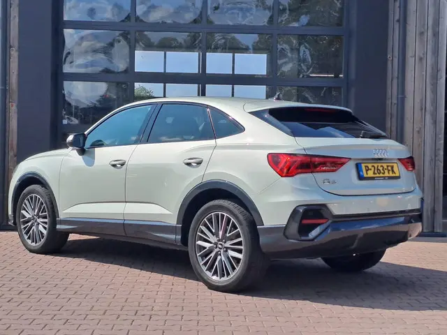 Audi Q3 Sportback 35 TFSI S Edition 2021 Hybride Benzine 3