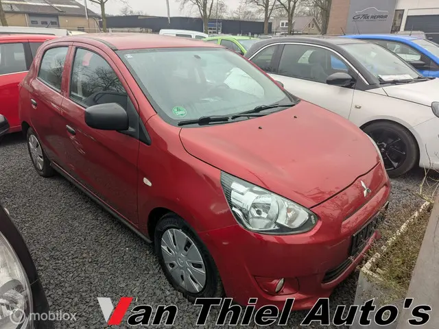 Mitsubishi Space Star 2
