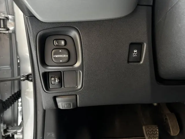 Toyota Aygo 1.0 VVT-i x-play automaat 2017 Benzine 28